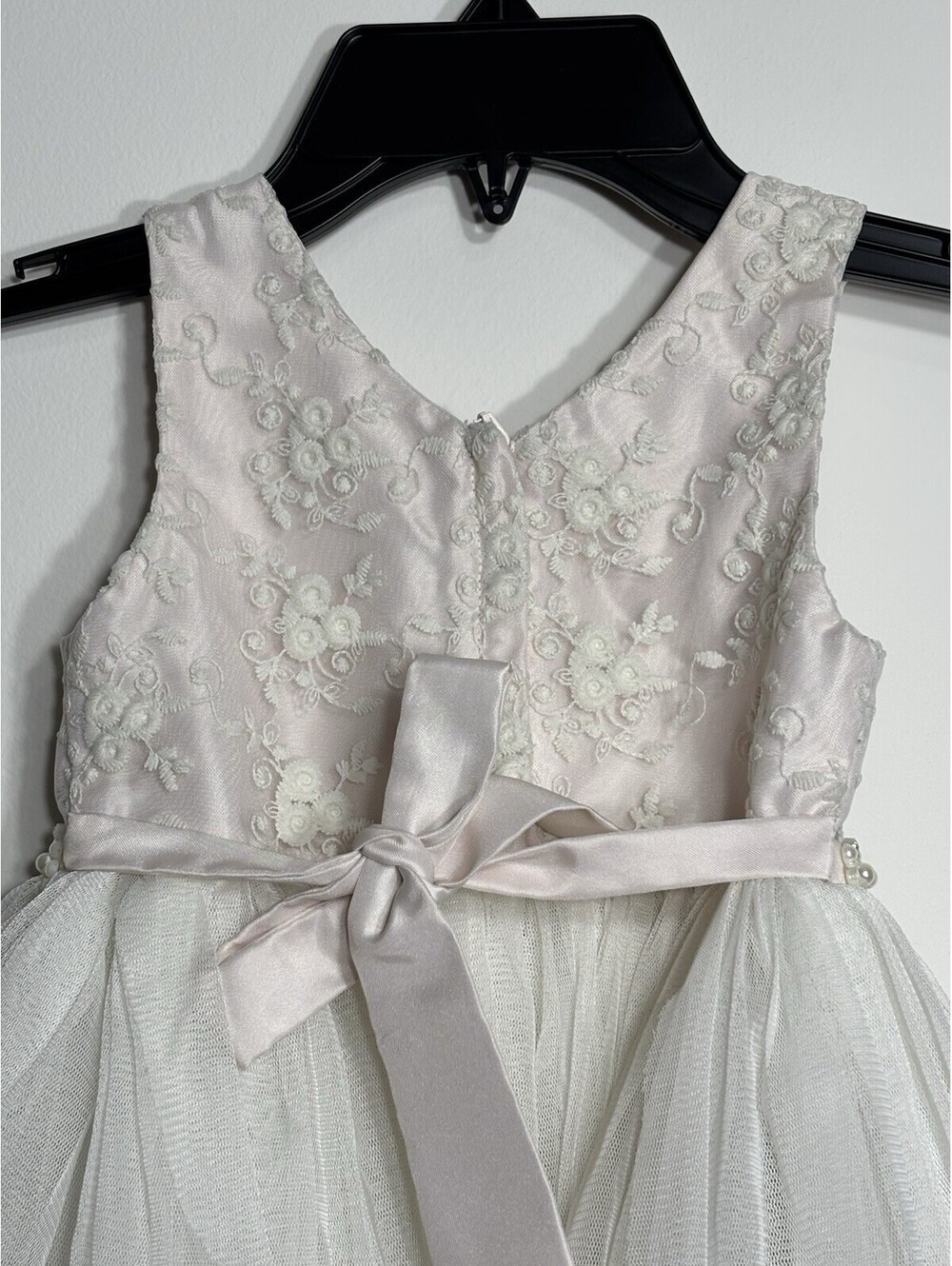 AMERICAN PRINCESS  LACE AND RUFFLE DRESS SIZE 3T - Picture 3 of 4
